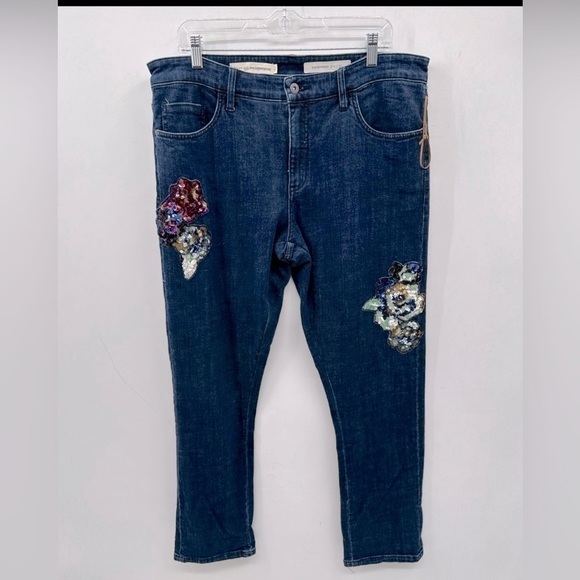 NWT PILCRO AND THE LETTERPRESS 32 Slim boyfriend sequined floral stretch jean - Picture 2 of 13